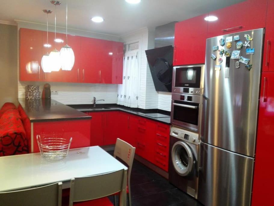 Piso Muy Bonito En Zona Tranquila Daire Bermeo Dış mekan fotoğraf